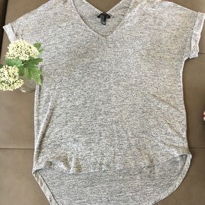 Oversized hi-lo gray t-shirt!